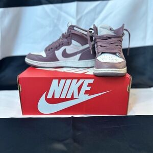 Nike Purple and White Sneakers